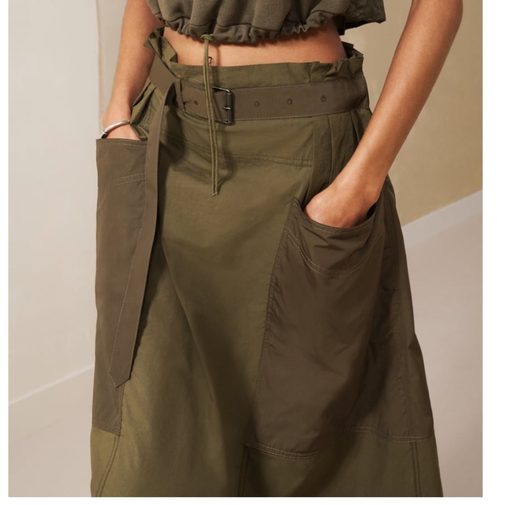 Zara SRPLS cargo midi skirt